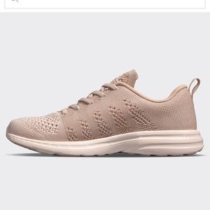 APL Women's TechLoom Pro